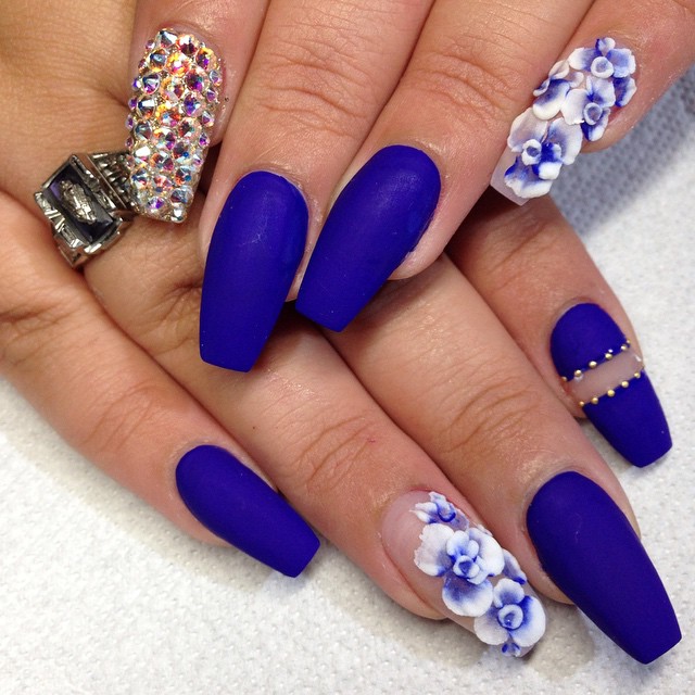 Nail Club & Spa nail photo 1